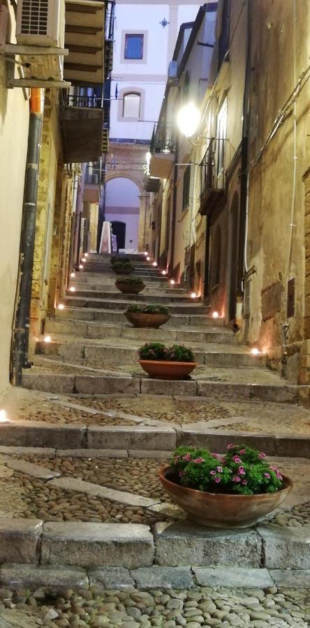 Familyholidays La finestra di fronte Cefalù Esterno foto